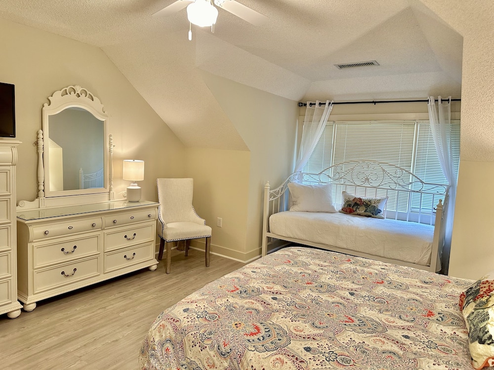 Sun filled Villa With Access To All Resort Amenities 3agt 3 Bedroom Villa - photo 3