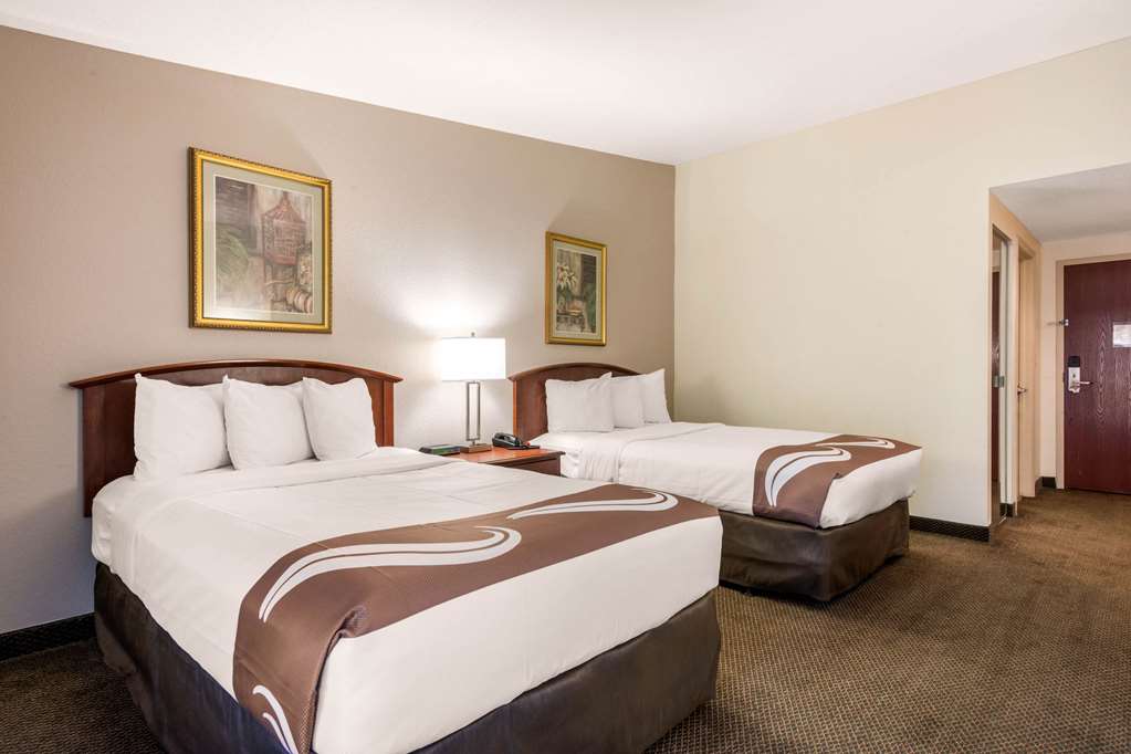 Quality Inn & Suites Tarpon Springs South - photo 12