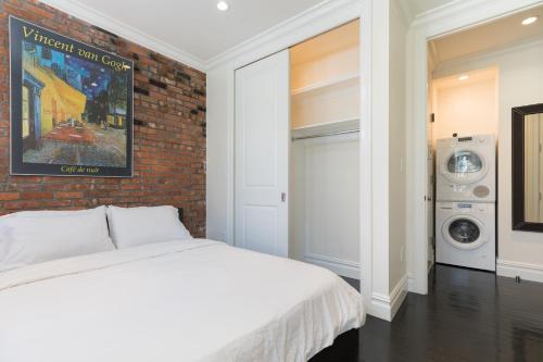 Midtown West Apartment — 4-Star Luxury Hotel in New York City, United States