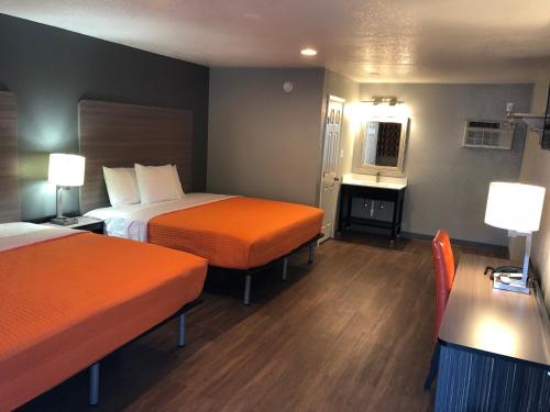 Super 8 by Wyndham Sonora - photo 28