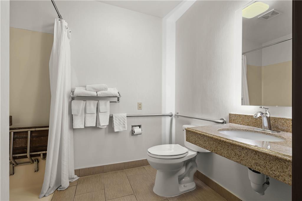 Best Western Crown Inn & Suites - photo 15