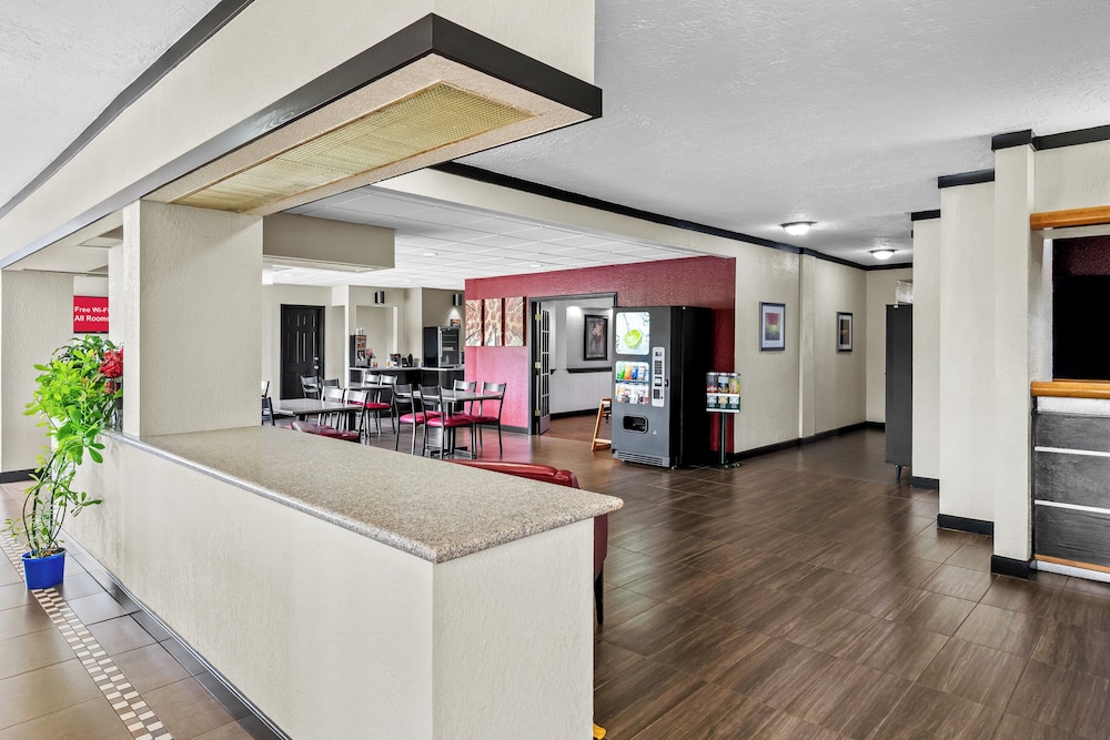 Red Roof Inn Hot Springs - photo 2