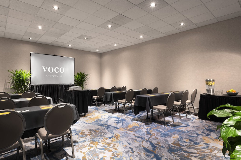 voco Chicago Downtown Riverwalk by IHG - photo 176