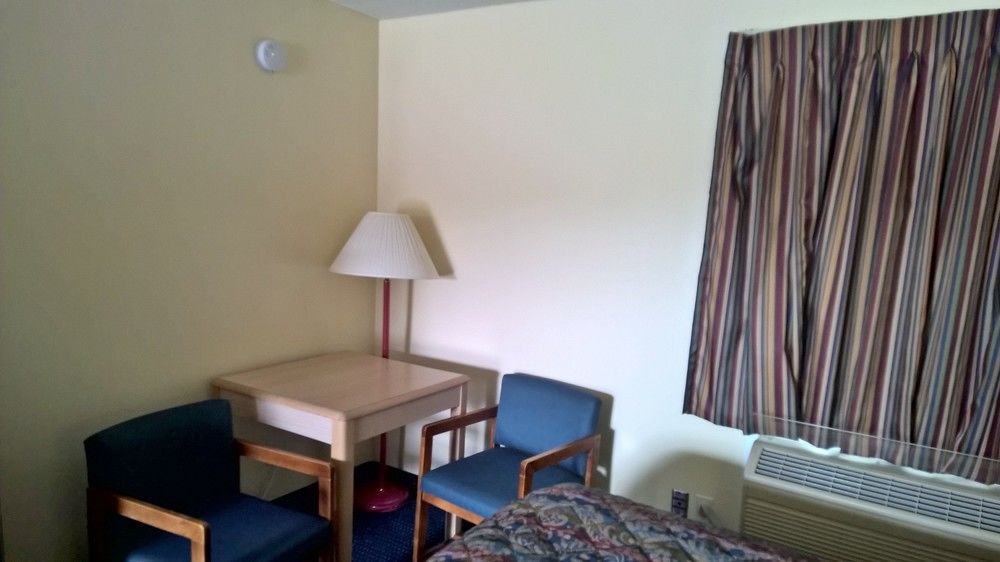 Crossroads Heritage Motel - photo 4