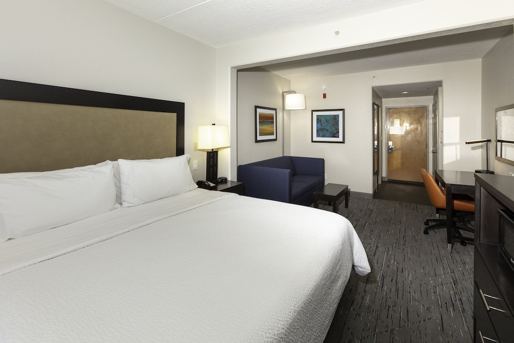 Holiday Inn Express & Suites Jacksonville Airport by IHG - photo 30