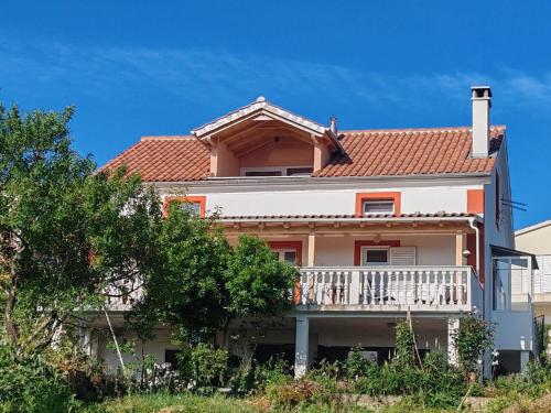 Darka Free Parking A2 Veliki in Sali, Croatia