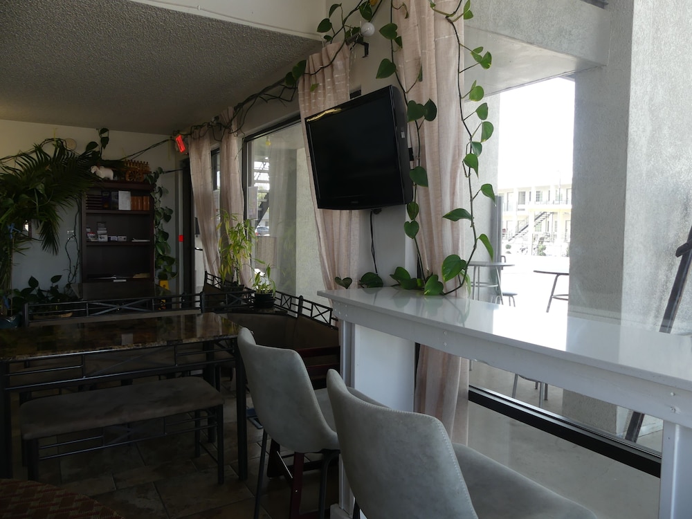 Big Chief Motel - photo 3