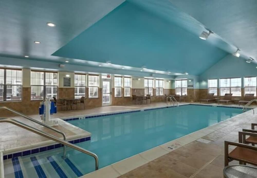 Residence Inn Long Island Islip Courthouse Complex - photo 26