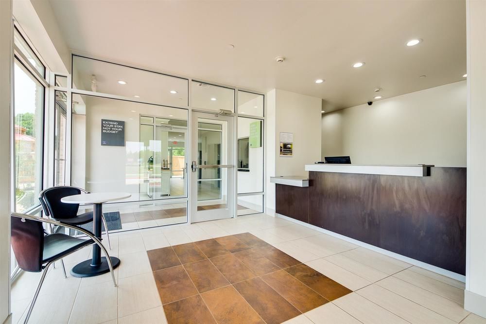 Candlewood Suites Muskogee an IHG Hotel - photo 3