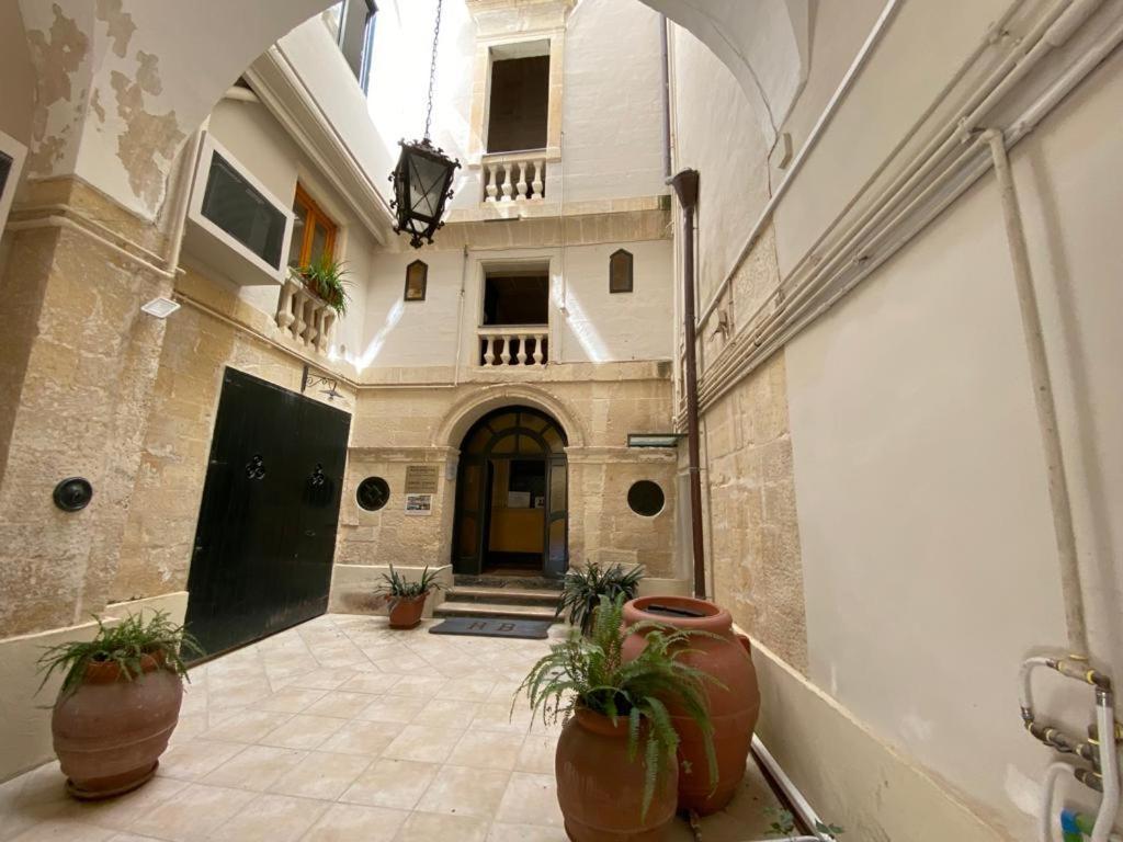 Alla Corte Dei Greuther — 4-Star Luxury Hotel in Lecce, Italy