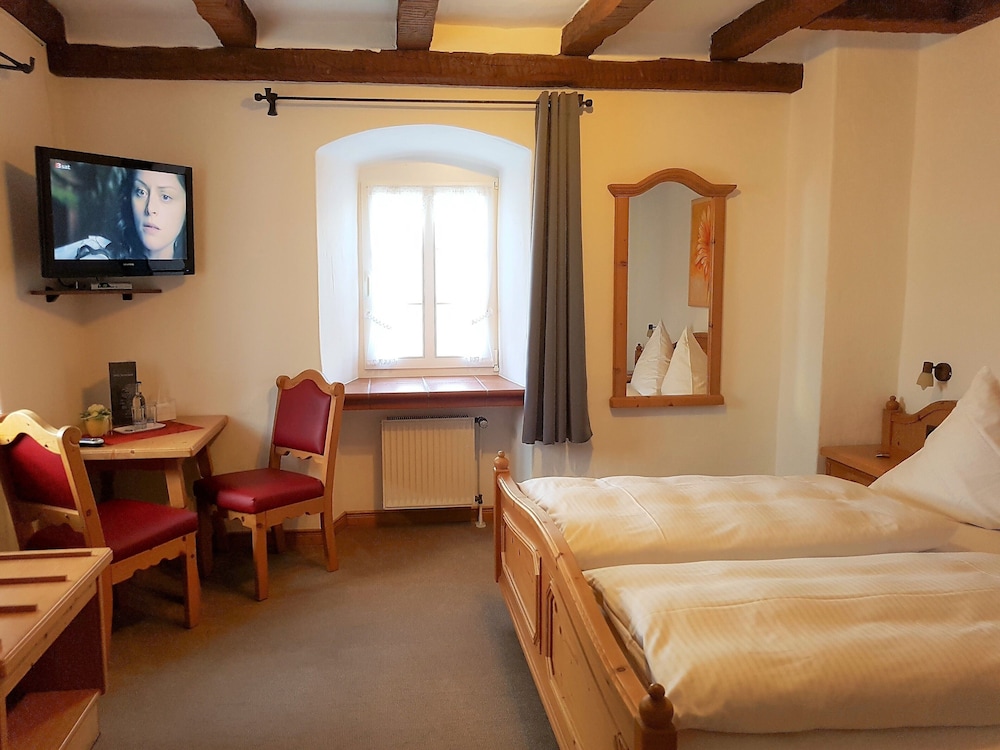 Hotel & Restaurant Hüllen — Adenau — photo 5