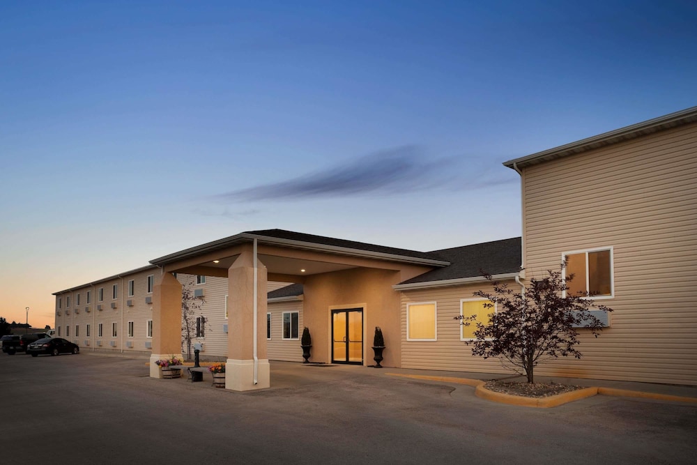 Travelodge by Wyndham Gillette - photo 24