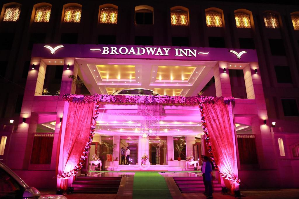 Hotel Broadway Inn in Meerut, India
