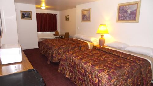Golden Lion Motel - photo 7