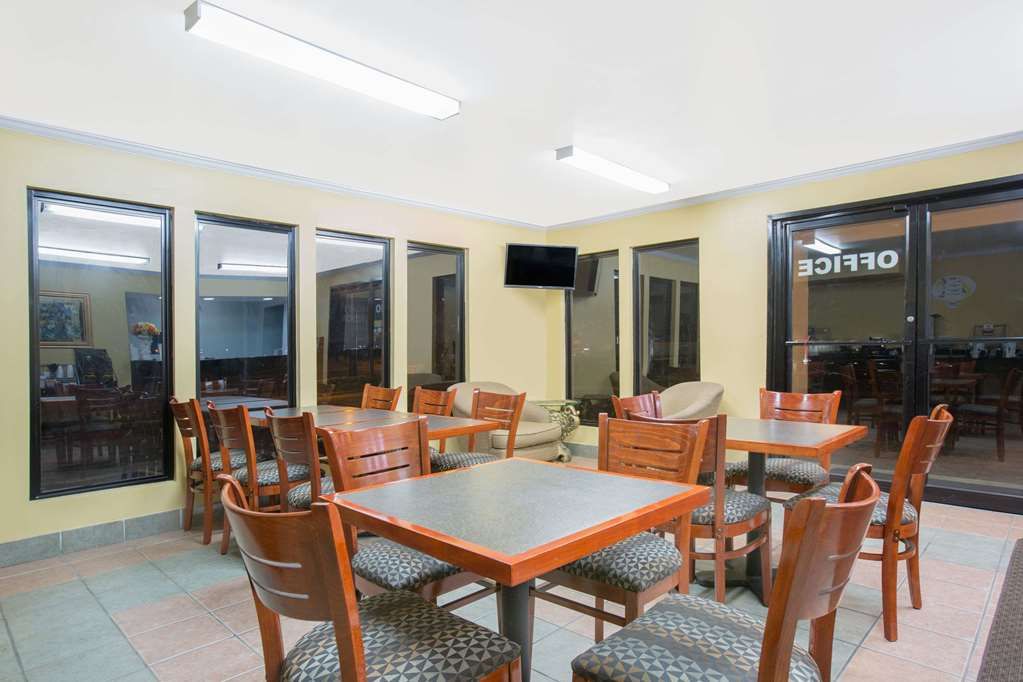 Budgetel Inn & Suites - photo 15