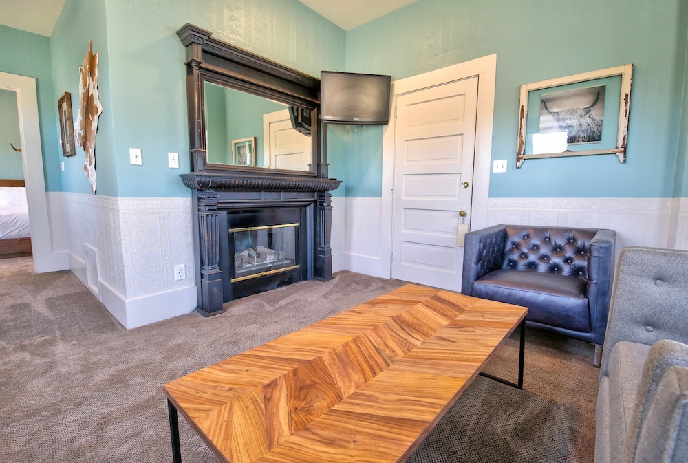 The Groveland Hotel - photo 37