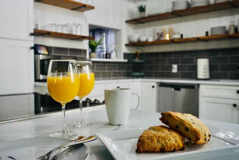 Avenue Hotel Bed & Breakfast - photo 45