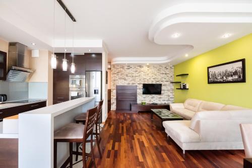 Wilanów Luxury Green Apartment by BookingHost — 4-Star Luxury Hotel in Warsaw, Poland