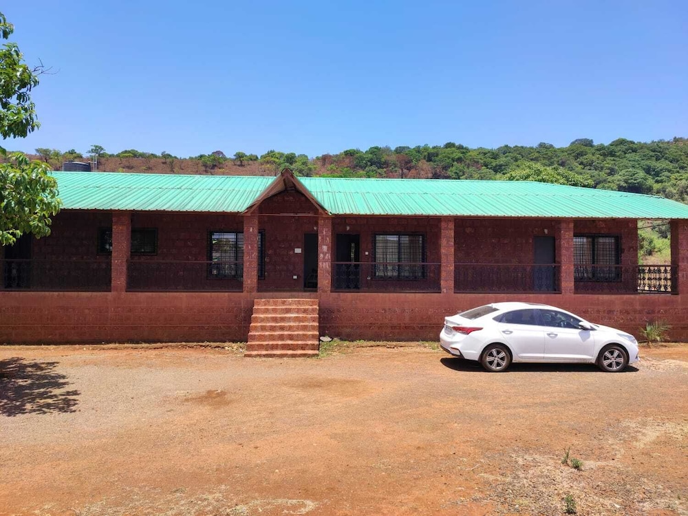 Eagle Eye Resort in Mahabaleshwar, India