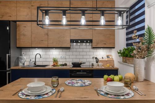 ShortStayPoland Płużnicka — 4-Star Luxury Hotel in Warsaw, Poland