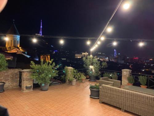 Ateshgah Residence