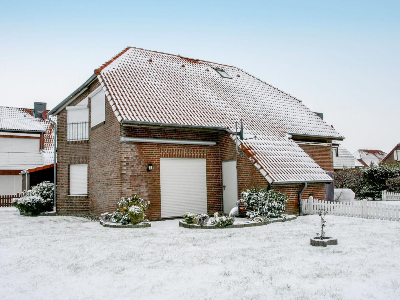 Holiday Home Sandmuschel by Interhome — 4-Star Luxury Hotel in Norden, Germany