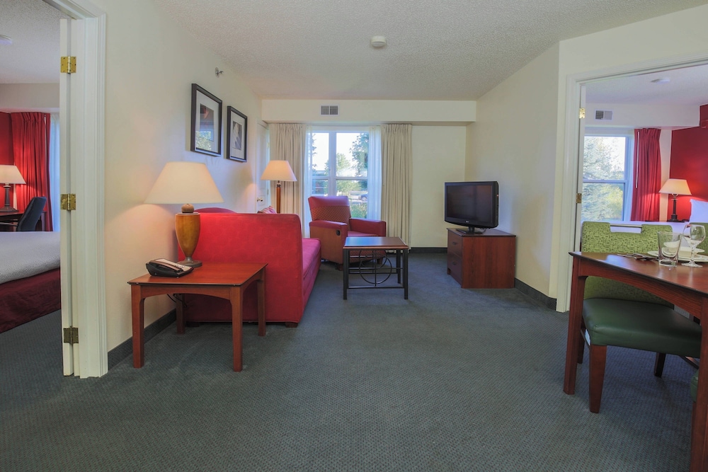 Residence Inn By Marriott Flint - photo 7