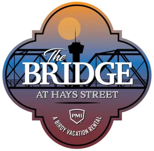Bridge A Birdy Vacation Rental — 4-Star Luxury Hotel in San Antonio, United States