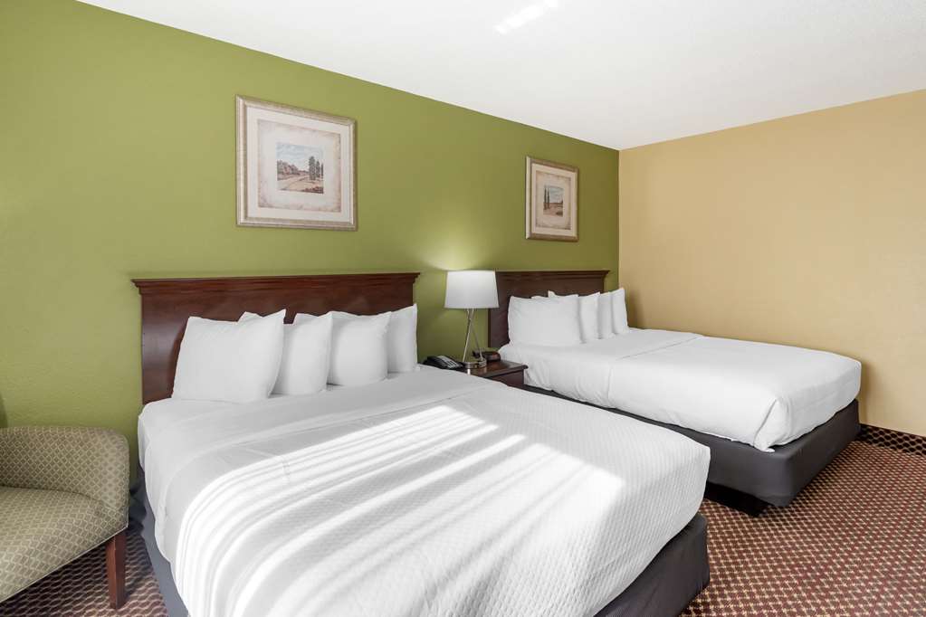 Quality Inn & Suites Bloomington University Area - featured photo
