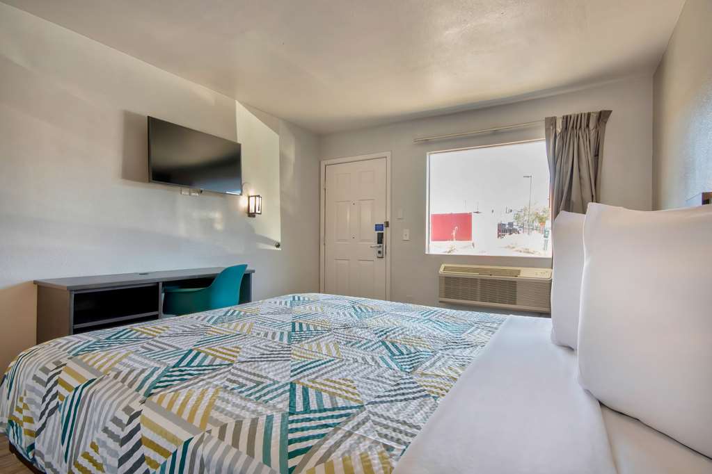 Motel 6 Albuquerque NM Carlisle - photo 8
