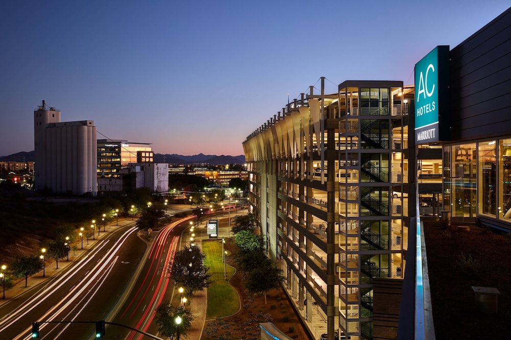 AC Hotel Phoenix Tempe Downtown - photo 41