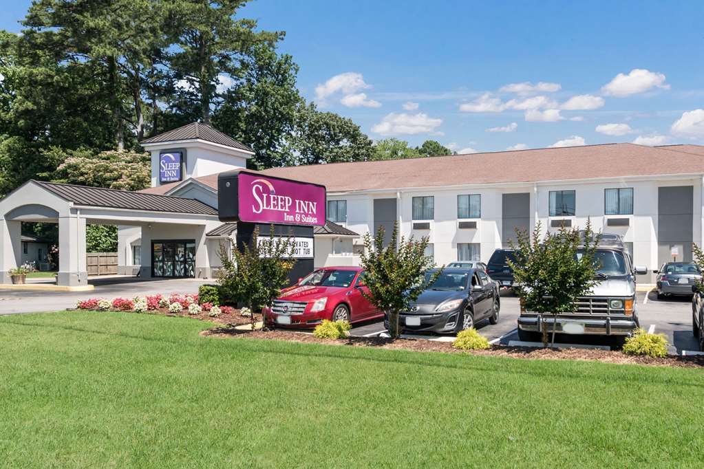 Sleep Inn & Suites Chesapeake Portsmouth - carbon neutral hotel in Chesapeake