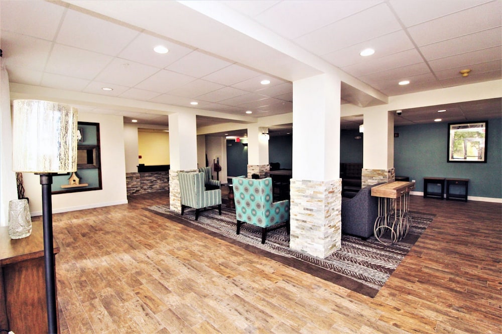The Colonnade - photo 3
