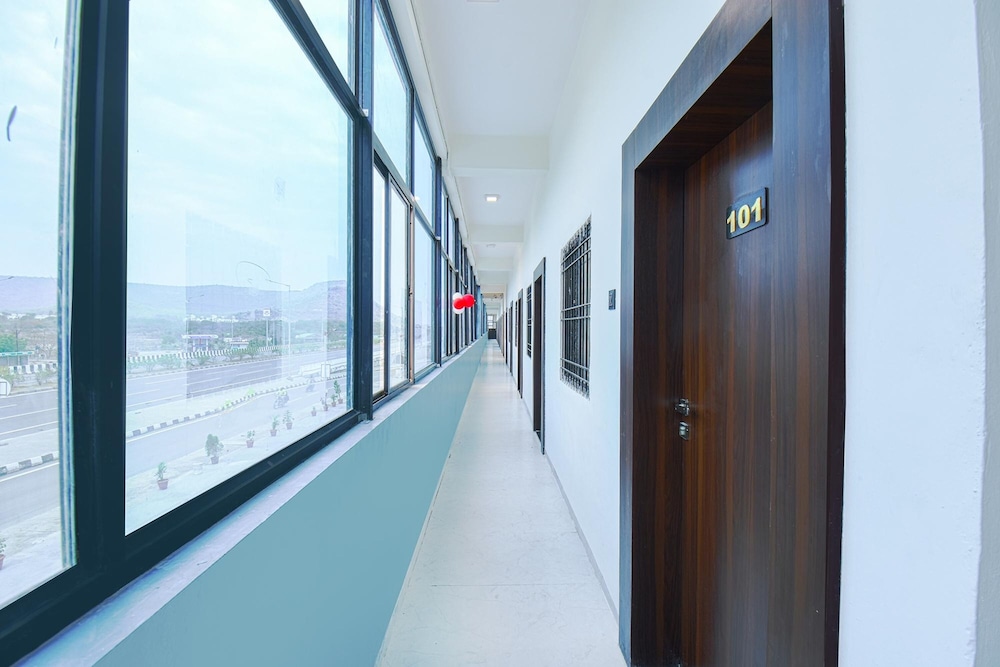 Fabexpress Jagatraj Vishwa Lodging — Aurangabad — photo 2