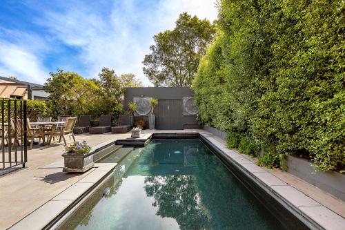 Secluded Luxury on Tower Hill — hotel in Somers