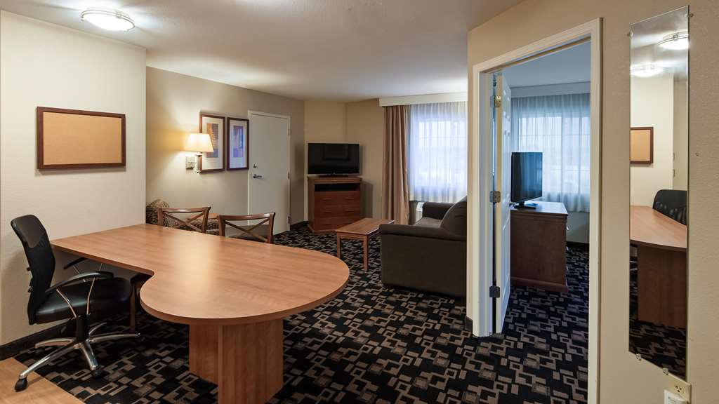Best Western Plus Wausau Rothschild Hotel - photo 20
