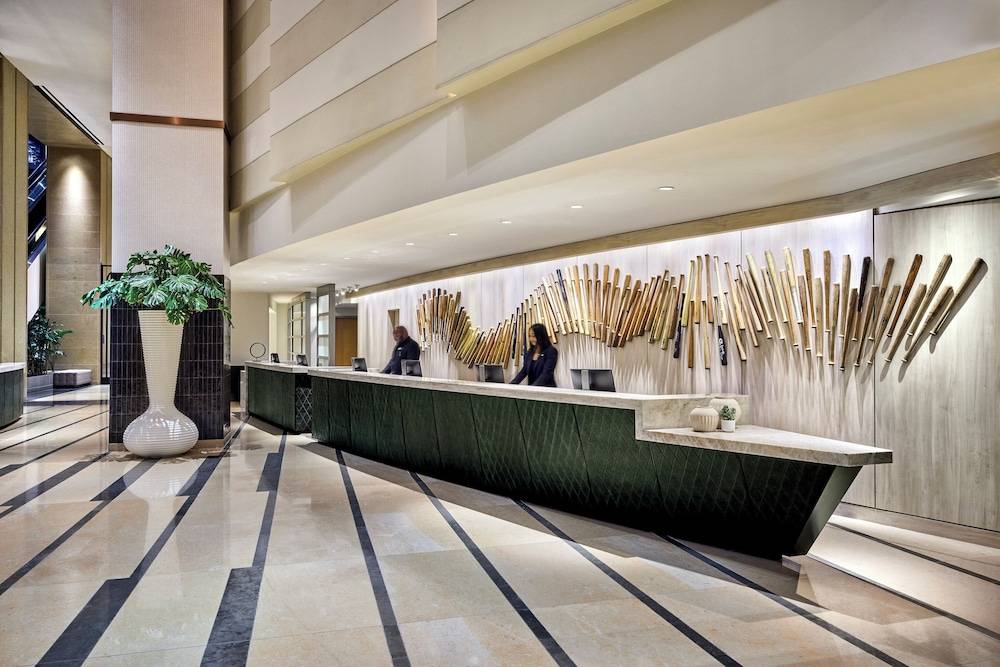 Omni San Diego Hotel - photo 4