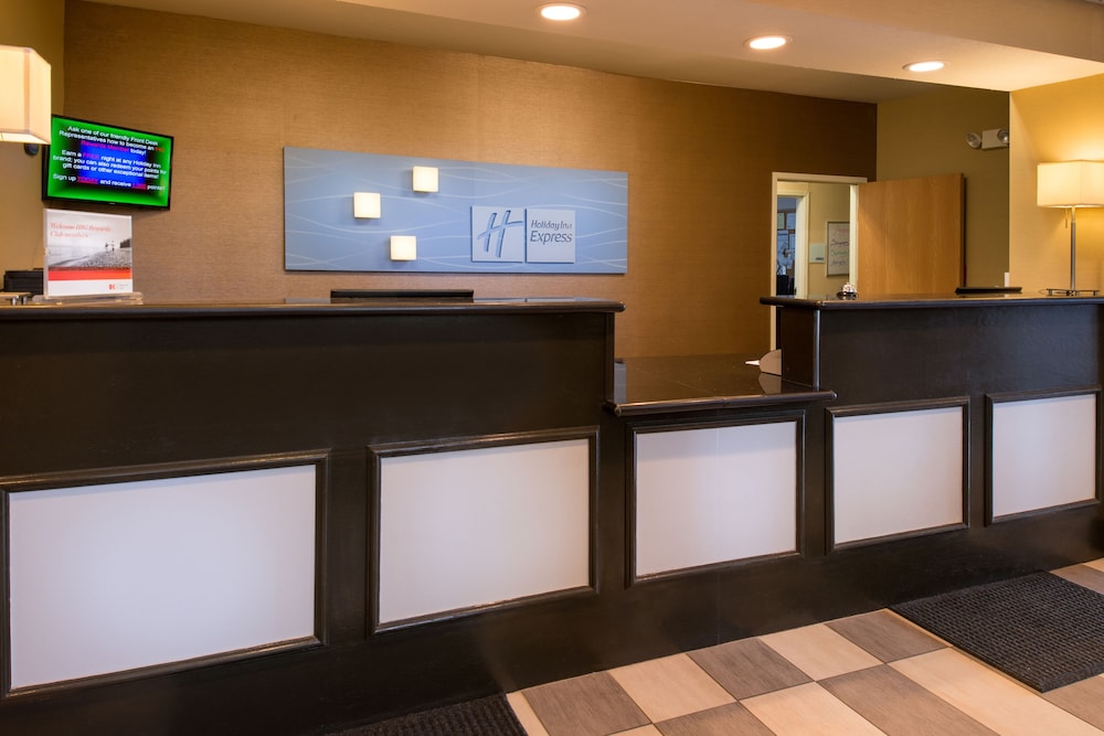 Holiday Inn Express & Suites Bucyrus by IHG - photo 47