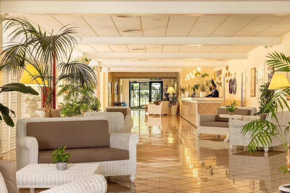 Hotel Sierra Silvana — 4-Star Luxury Hotel in Fasano, Italy