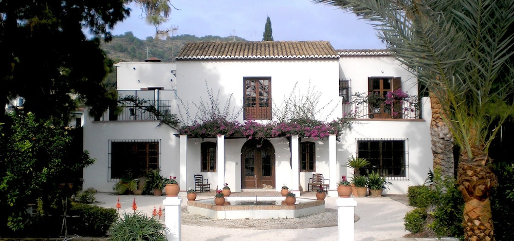 El Sequer Casa Rural — 4-Star Luxury Hotel in Oliva, Spain