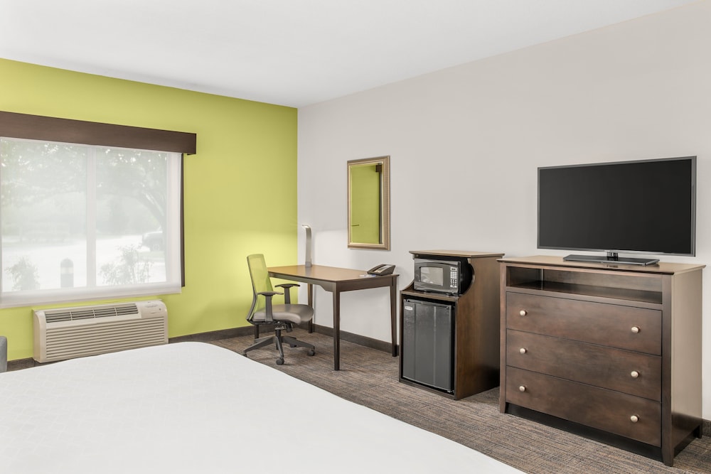 Holiday Inn Express & Suites Wilmington Newark by IHG - photo 31