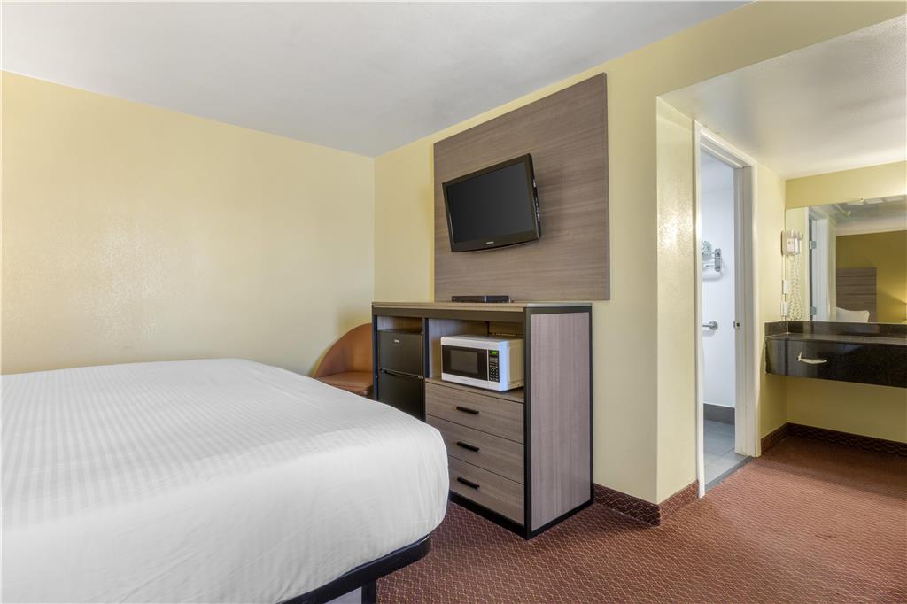 SureStay by Best Western Chambers Petrified Forest - photo 18