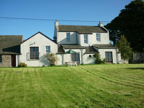 Midkinleith Farm Holiday Cottage — 5-Star Luxury Hotel in Edinburgh, United Kingdom