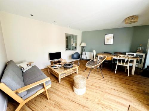 L’Aparté Jardin privatif in La Rochelle, France