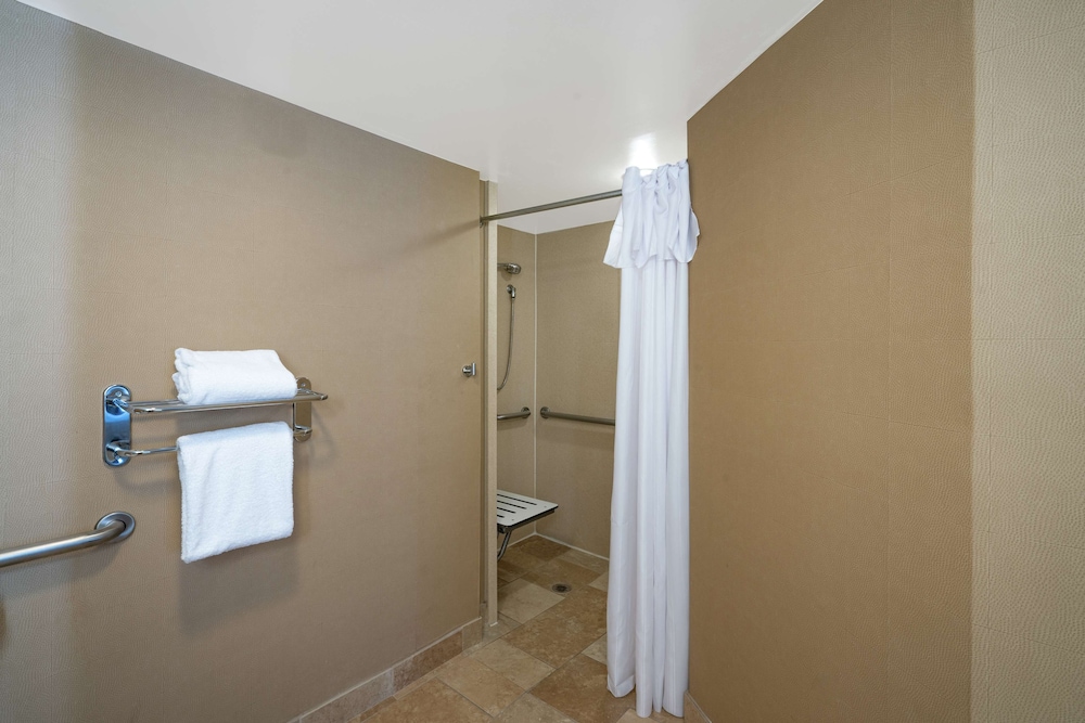 Homewood Suites by Hilton Lafayette Rossville Exit - photo 42