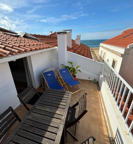 Casa na onda Liberdade Amazing sea view — 4-Star Luxury Hotel in Nazare, Portugal