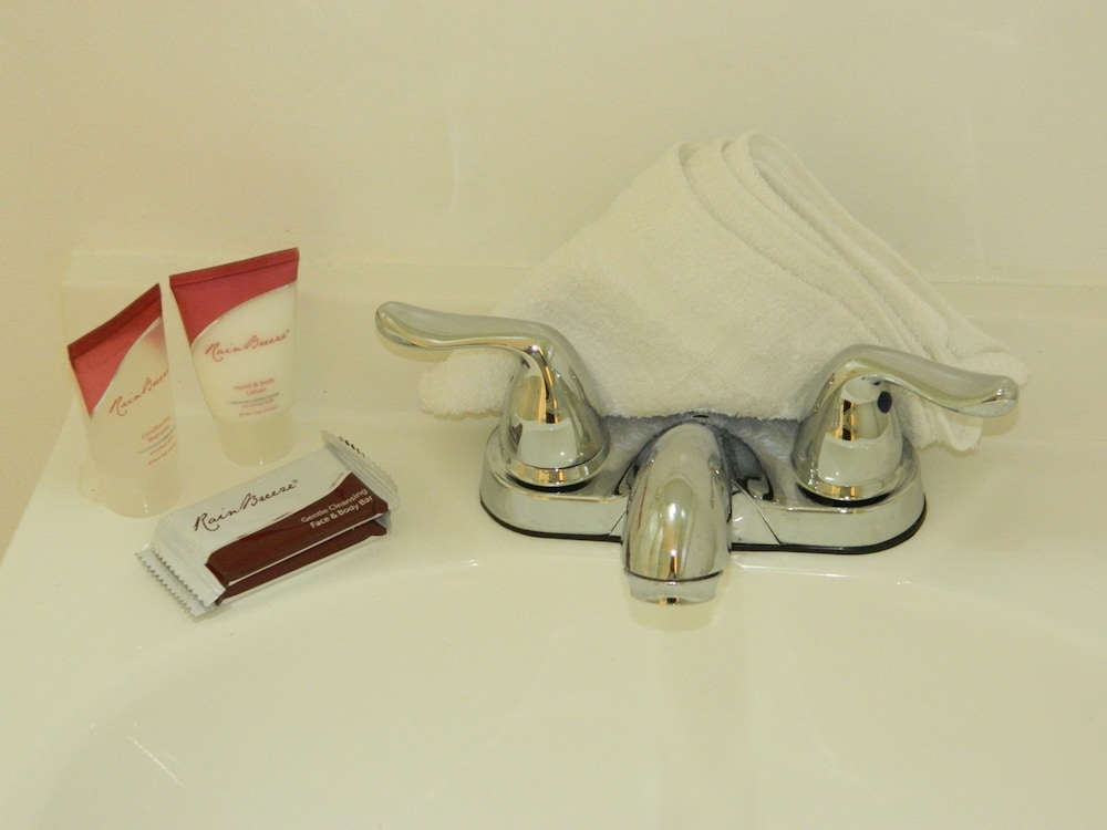 Admiral Hotel - photo 24