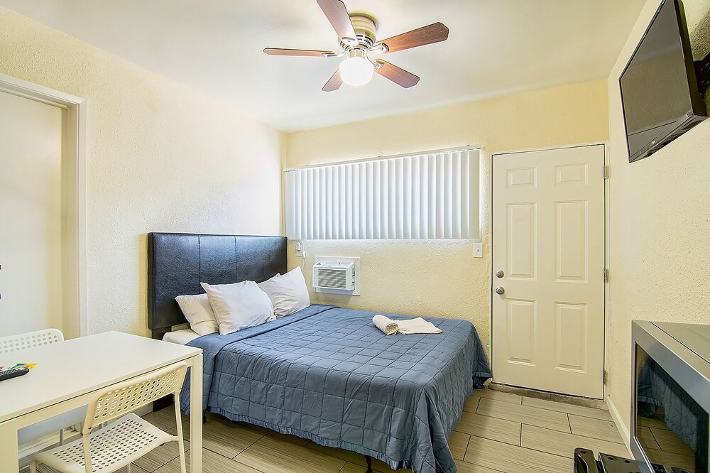 LA Ramona Motel - photo 16