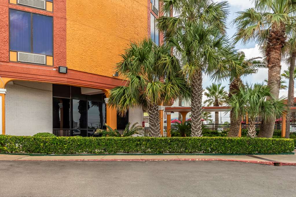 Quality Inn Pasadena Houston - photo 3