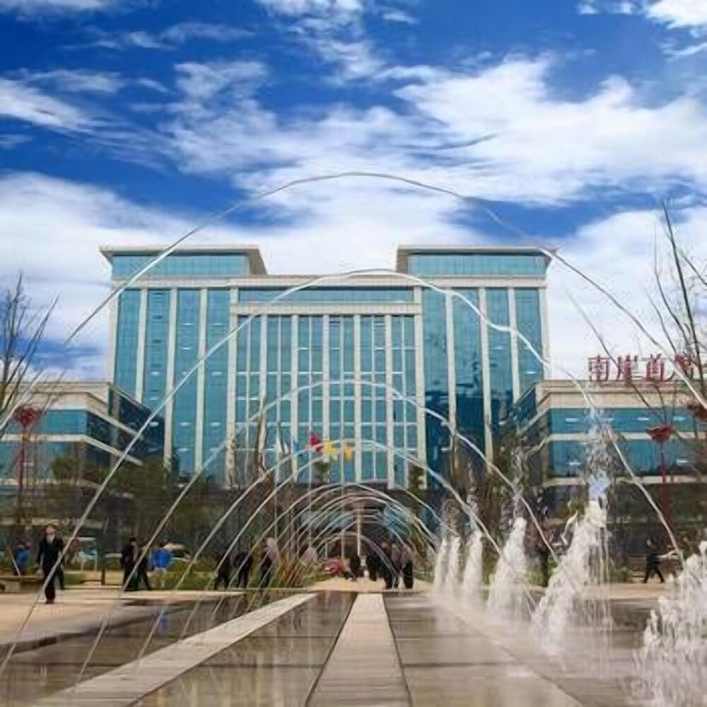 Danling Jinjiang Hotel in Meishan, People's Republic of China